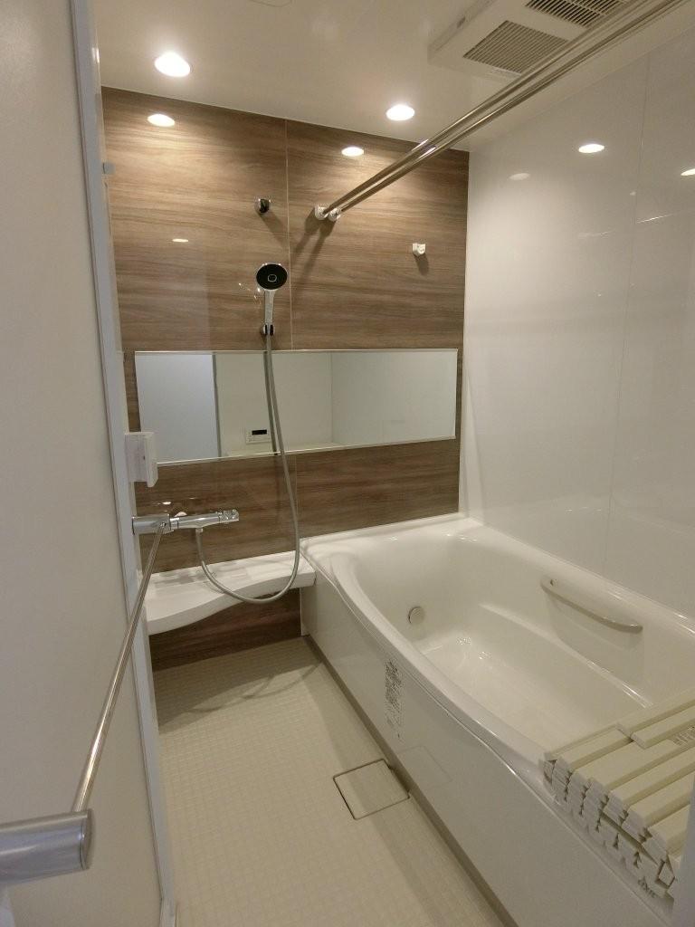 201号室 7