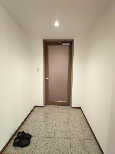 402号室 3
