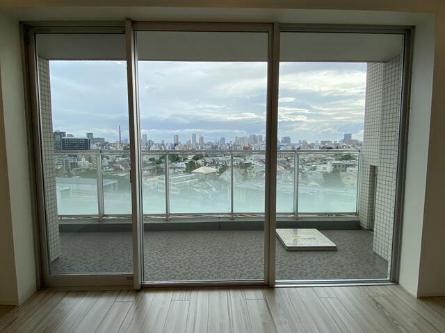 1002号室 4