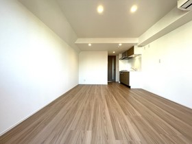 302号室 6