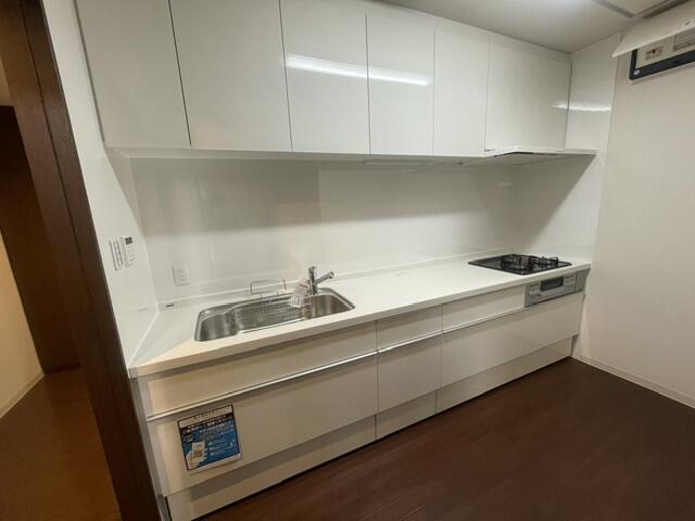 802号室 3