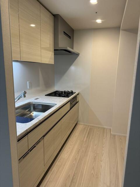 425号室 7