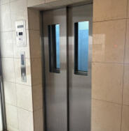 702号室 6
