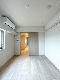 649号室 10
