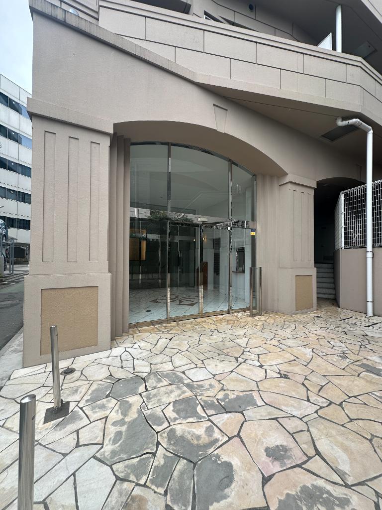 1001号室 6