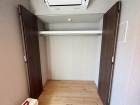 302号室