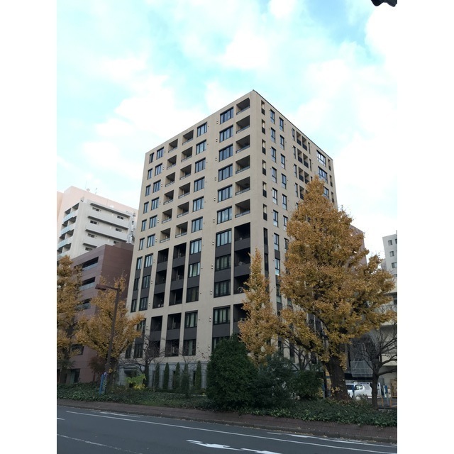 705号室 10