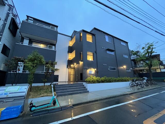301号室 7