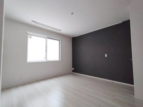 103号室 8