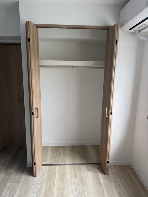 401号室 6