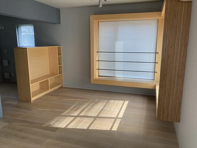 303号室 5