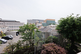 302号室 8