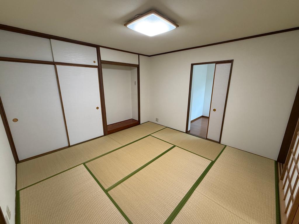 206号室 4