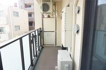 501号室 8
