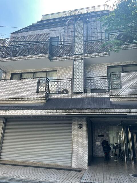 2階201号室 10