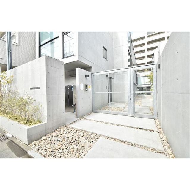 Square Court Waseda 2