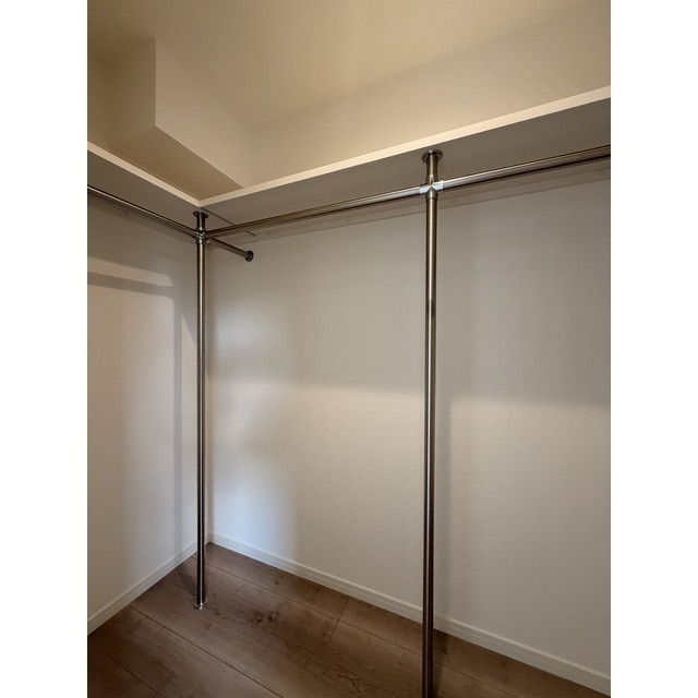 303号室 6