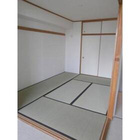 302号室 7