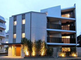 フレンシア学芸大学 2