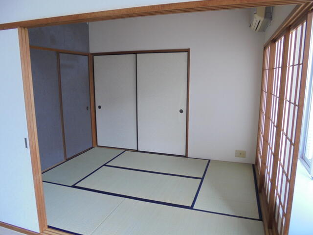 605号室 4