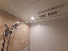 203号室 8