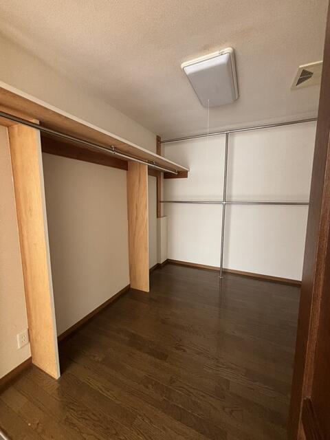 301号室 8