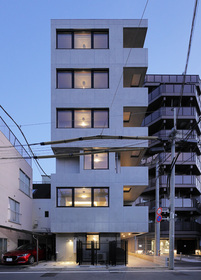 402号室 10