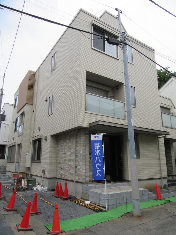 103号室 9