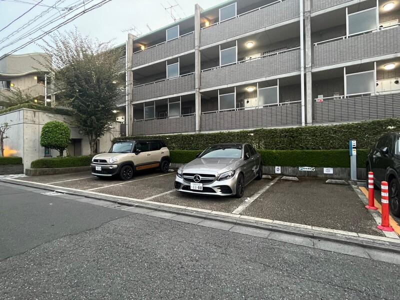 403号室 14