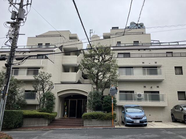 302号室 9