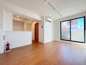 503号室 9