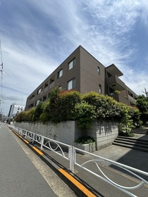 300号室 5