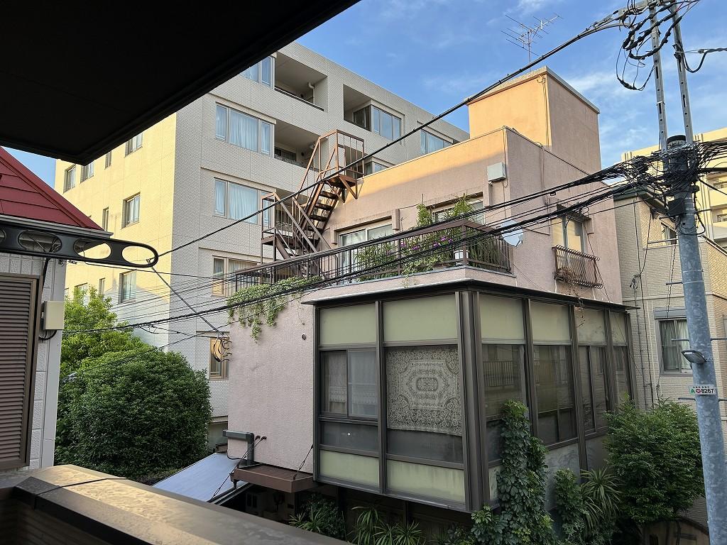 201号室 9