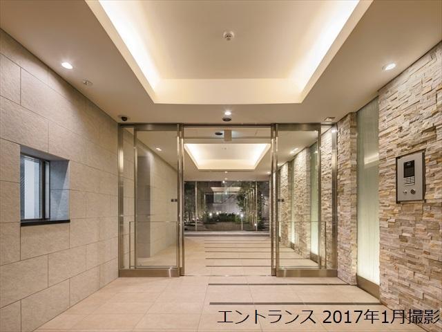 208号室 3