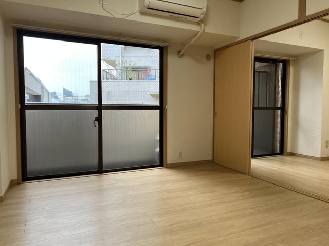 406号室 3