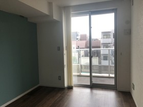 310号室 8