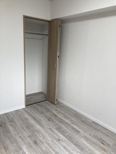 305号室 5