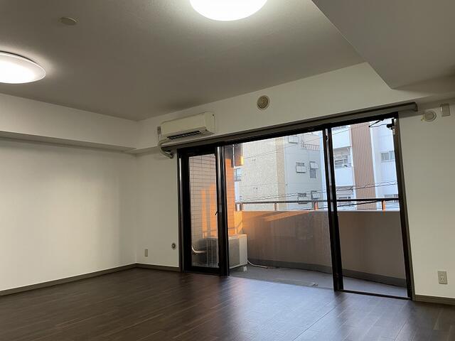 302号室 3