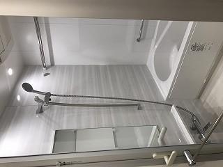 805号室 4