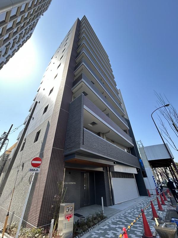 MITRI YOTSUYA マイトリィ四谷