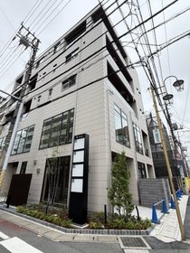 402号室 10