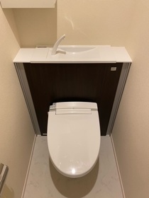 105号室 6