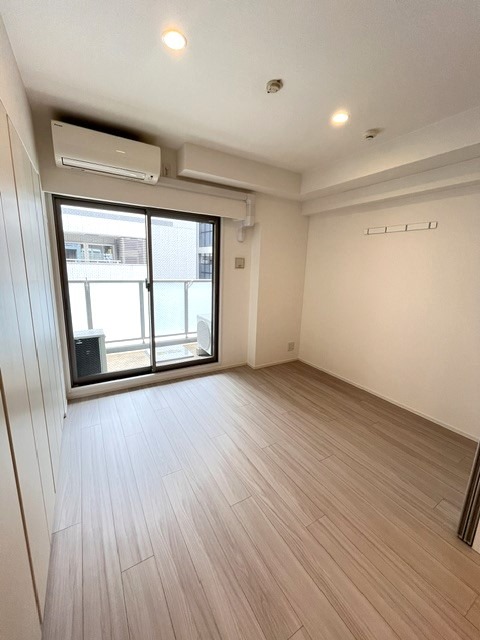 701号室 6