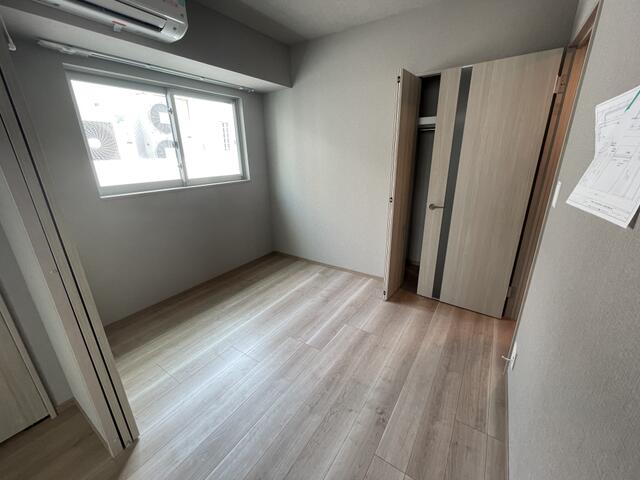 402号室 4