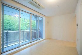 303号室 2