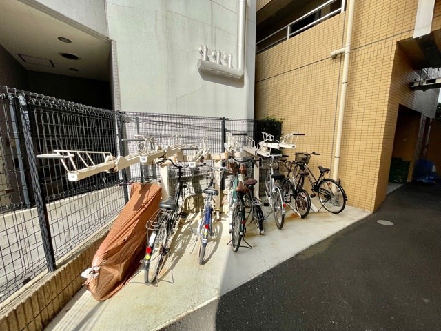 0601号室 4