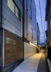 301号室 10
