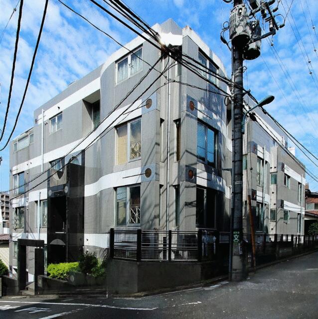 401号室 10