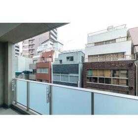 402号室 6