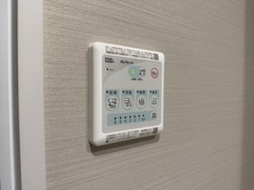 302号室 6